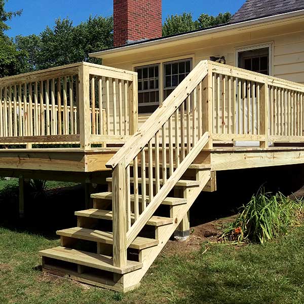 Shelburne Deck
