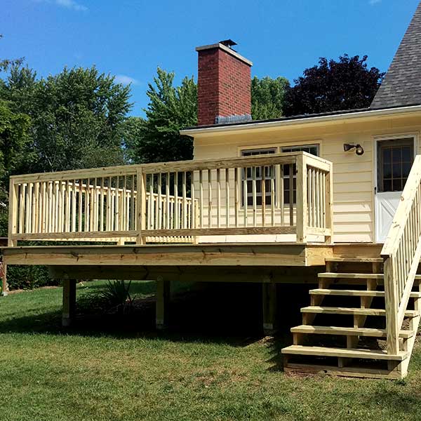 Shelburne Deck