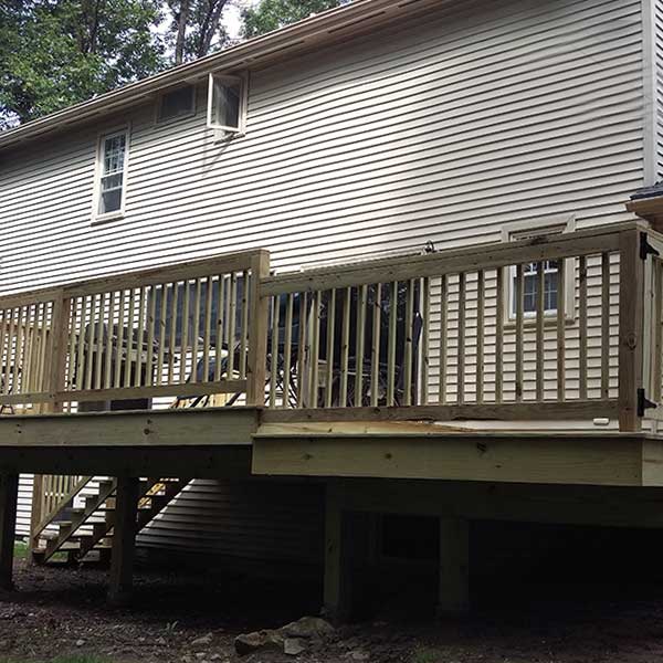 Shelburne Split-Level Deck